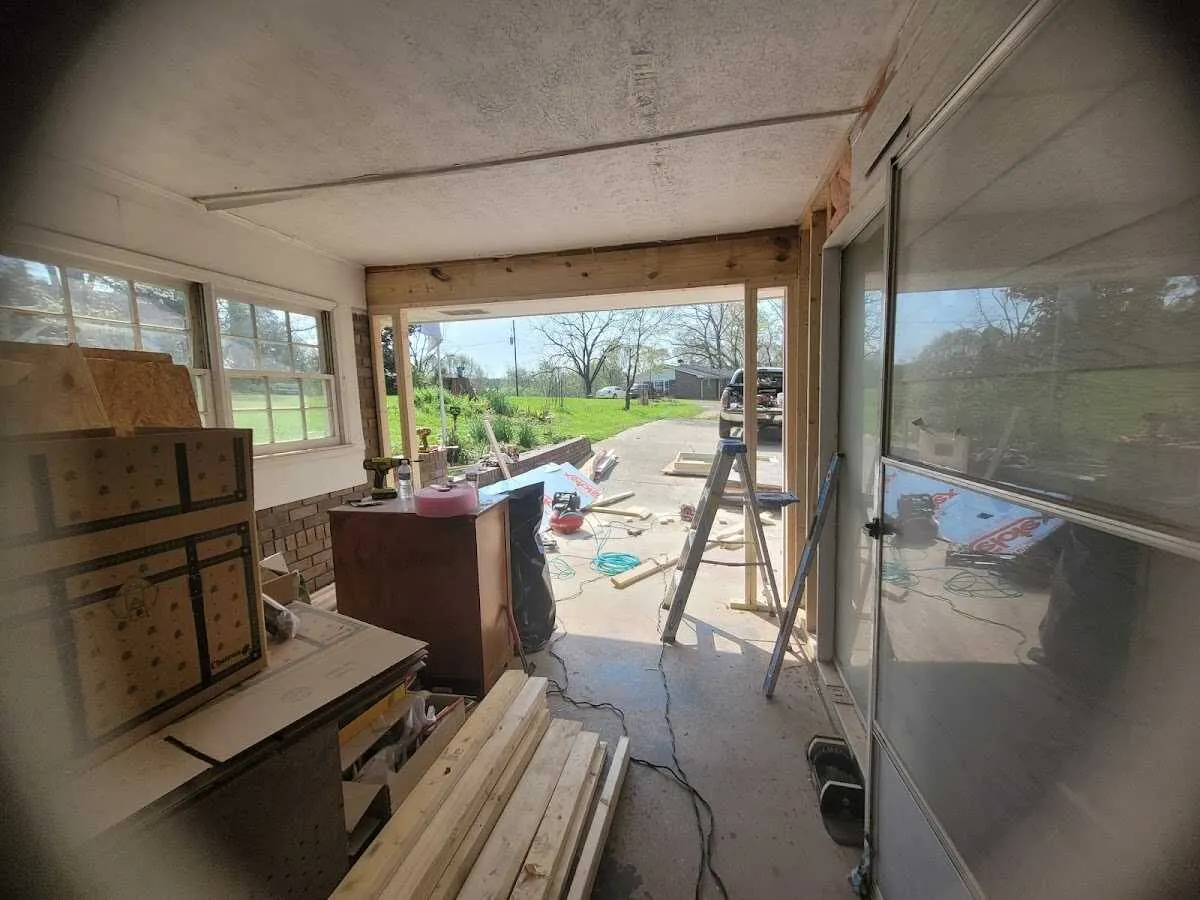 Air movers and dehumidifier for Water Mitigation Services in Niles